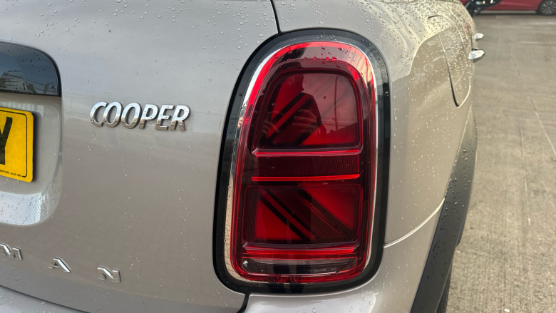 MINI Countryman 1.5 Cooper Exclusive 5dr Auto [Comfort Pack] Petrol Hatchback